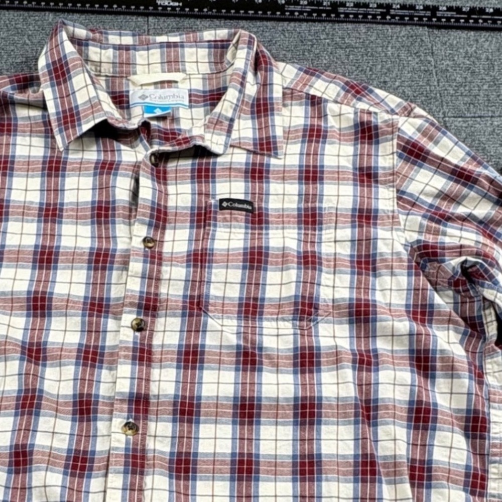 Columbia Mens XL Plaid Long Sleeve Button Down Shirt Red Blue Stretch